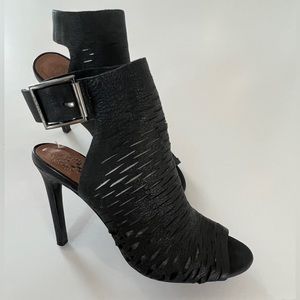 Vince Camuto - Kayjay Black Caged Leather Bootie